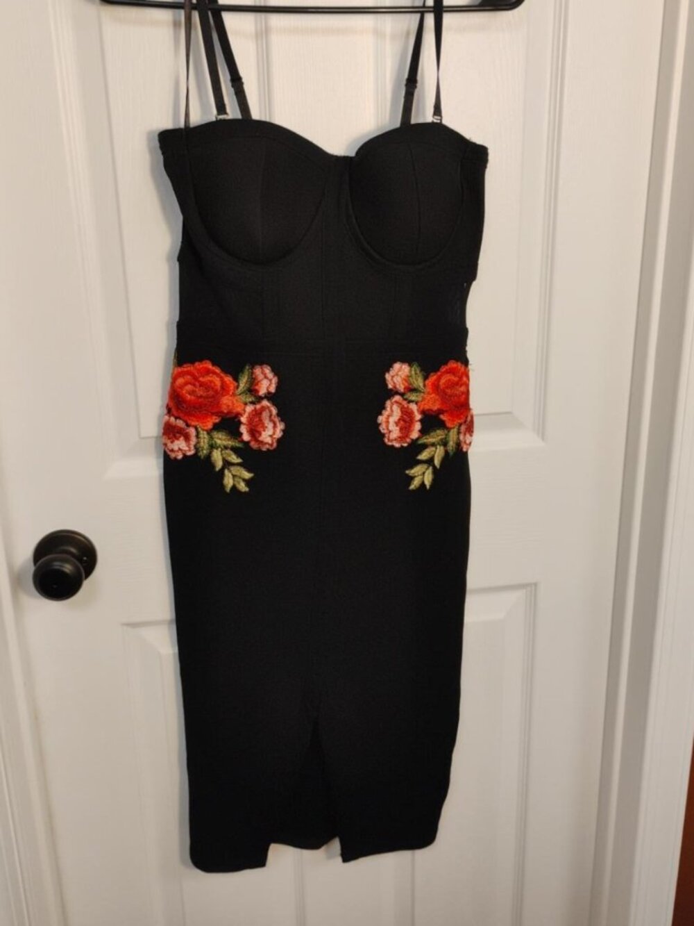 Material Girl M Black Bodycon Midi Dress Floral Embroidery Bustier